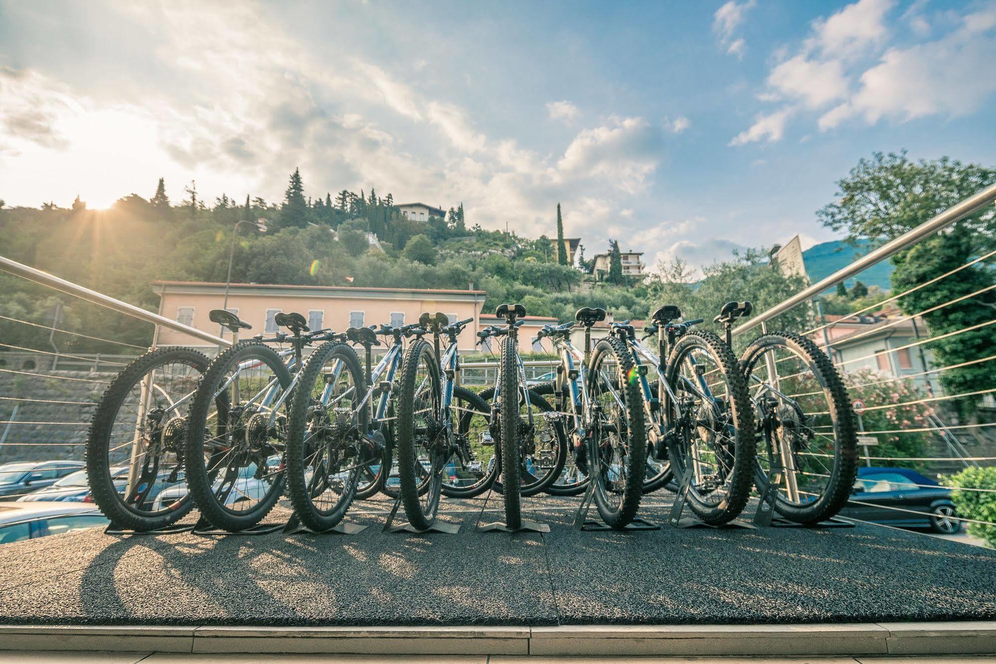 Caravel Bike 4*